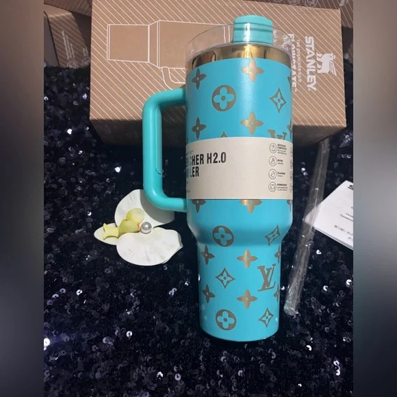 Stanley Turquoise and Gold Patterned tumbler - Picture 2 of 10